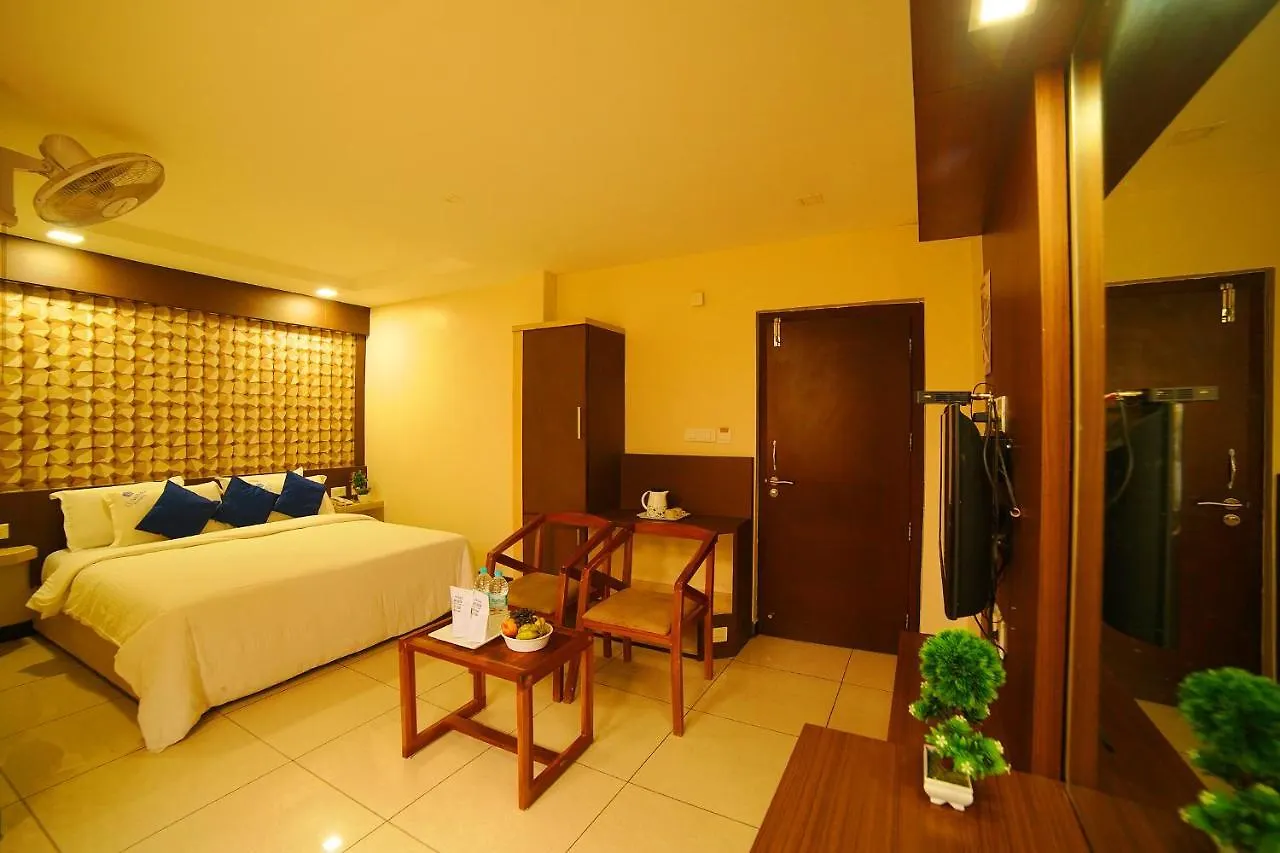Lumino Rainbow,Munnar Hotel India